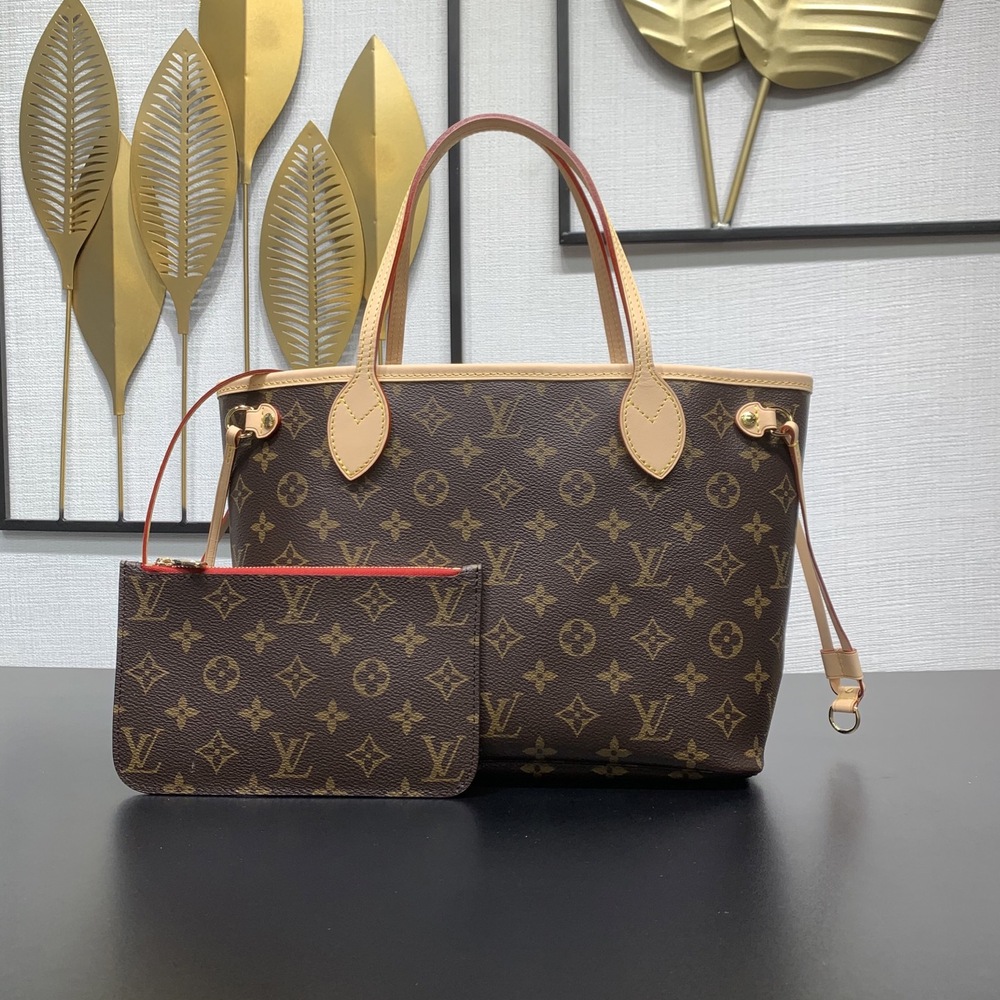Louis Vuitton Neverfull PM